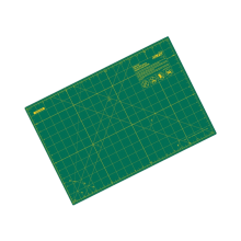 OLFA GREEN CUTTING MAT 12'X18' 305 x 458mm image 1